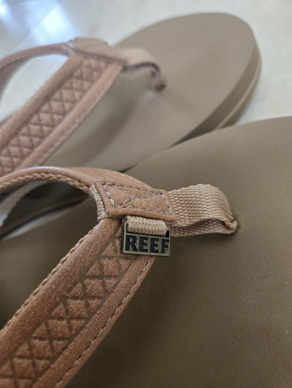 Reef Cora Flip Flops - Picture 3 of 5